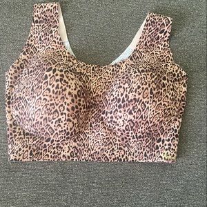 Victoria’s Secret Heavenly Soft Crop T-animal Bra
